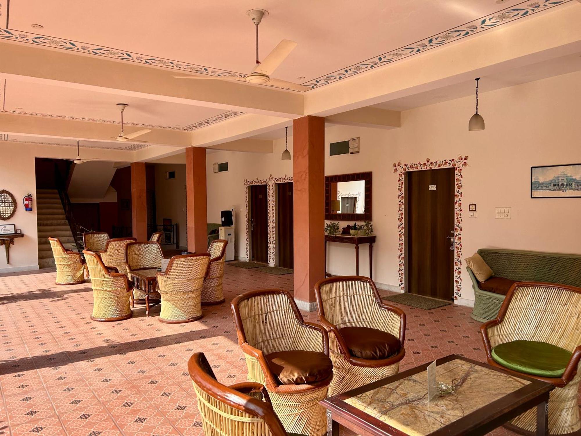 Suryaa Villa - A Boutique Heritage Hotel Jaipur Exterior foto
